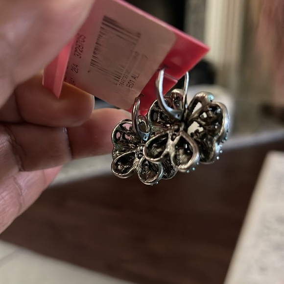 Betsey Johnson Butterfly Earring - Picture 4 of 4